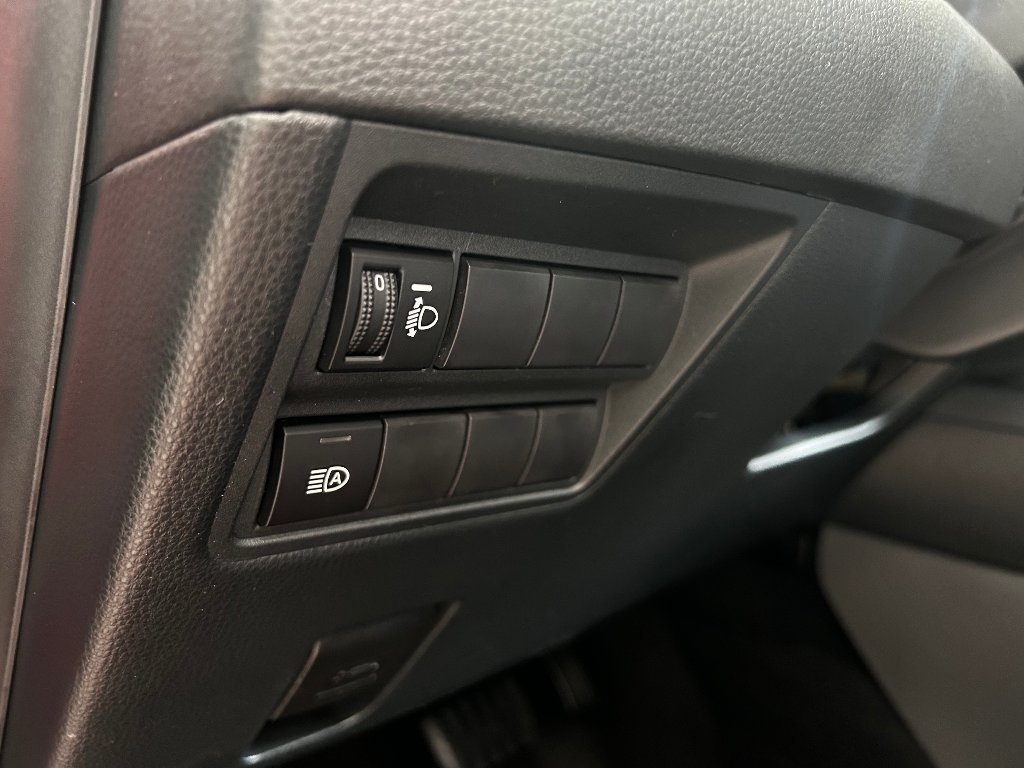 Mazda 2 Hybrid