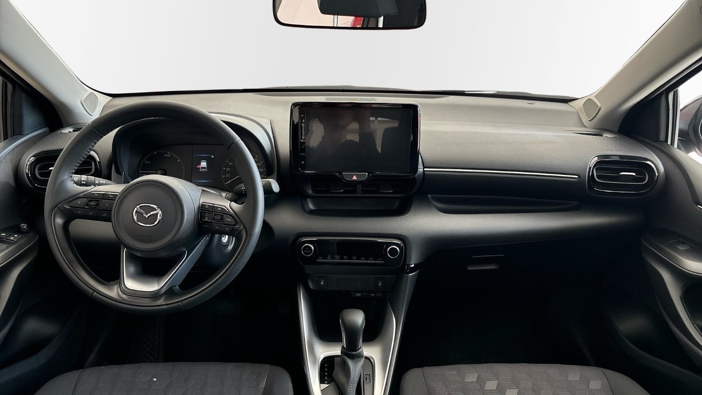 Mazda 2 Hybrid
