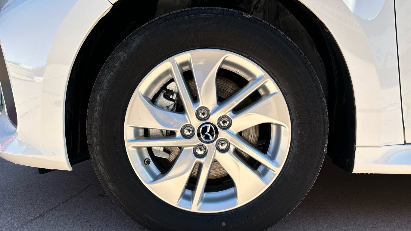 Mazda 2 Hybrid