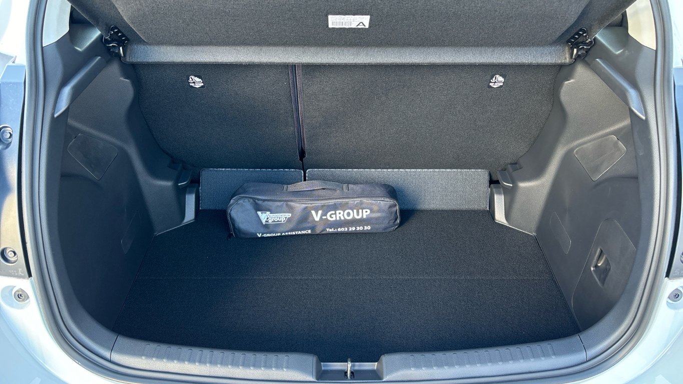 Mazda 2 Hybrid