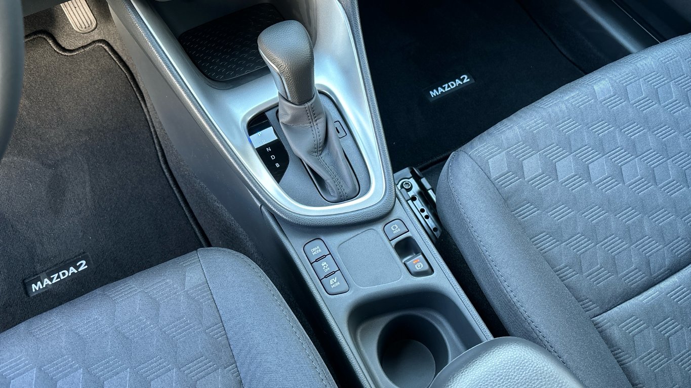 Mazda 2 Hybrid