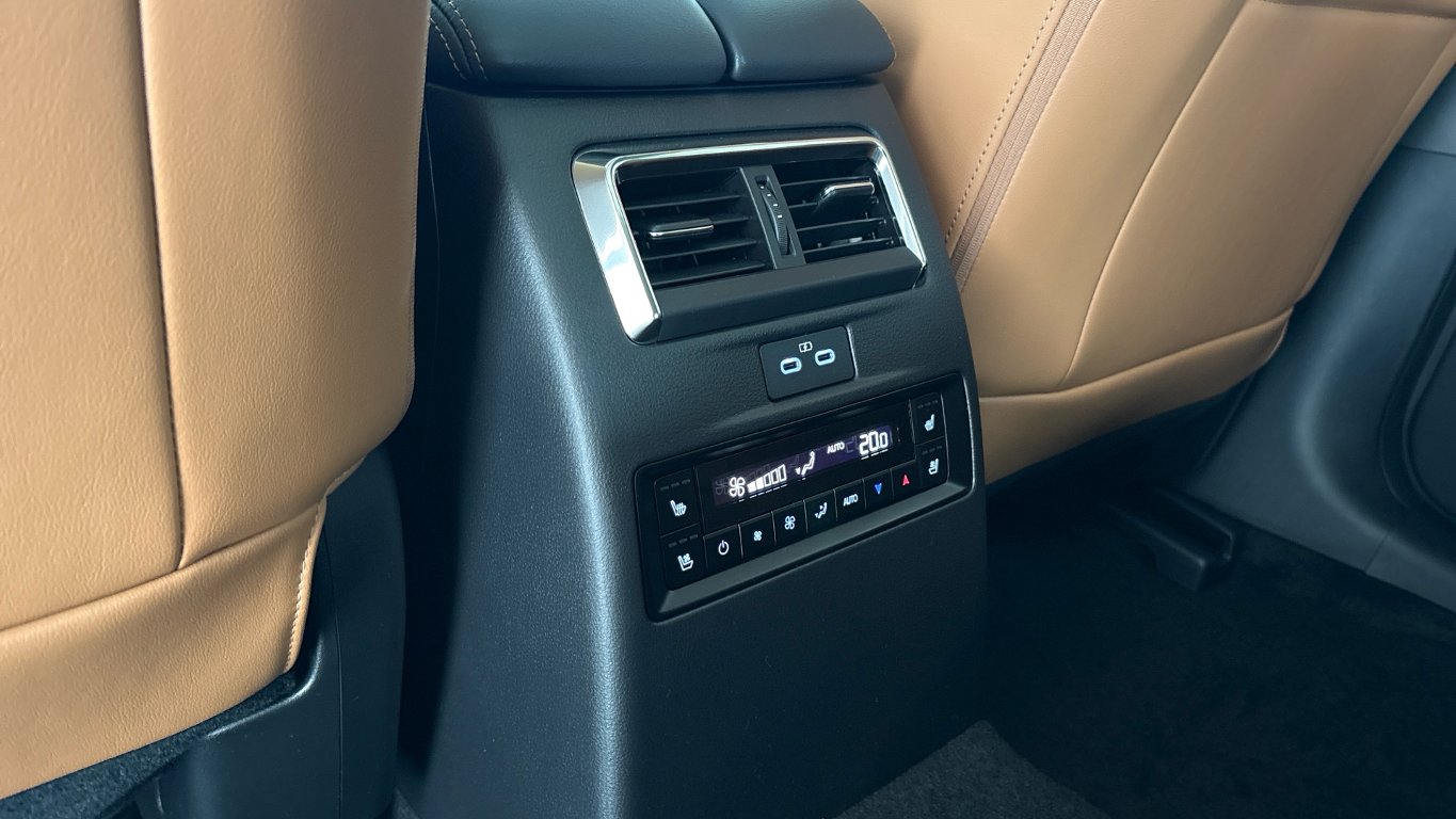 Mazda CX-80