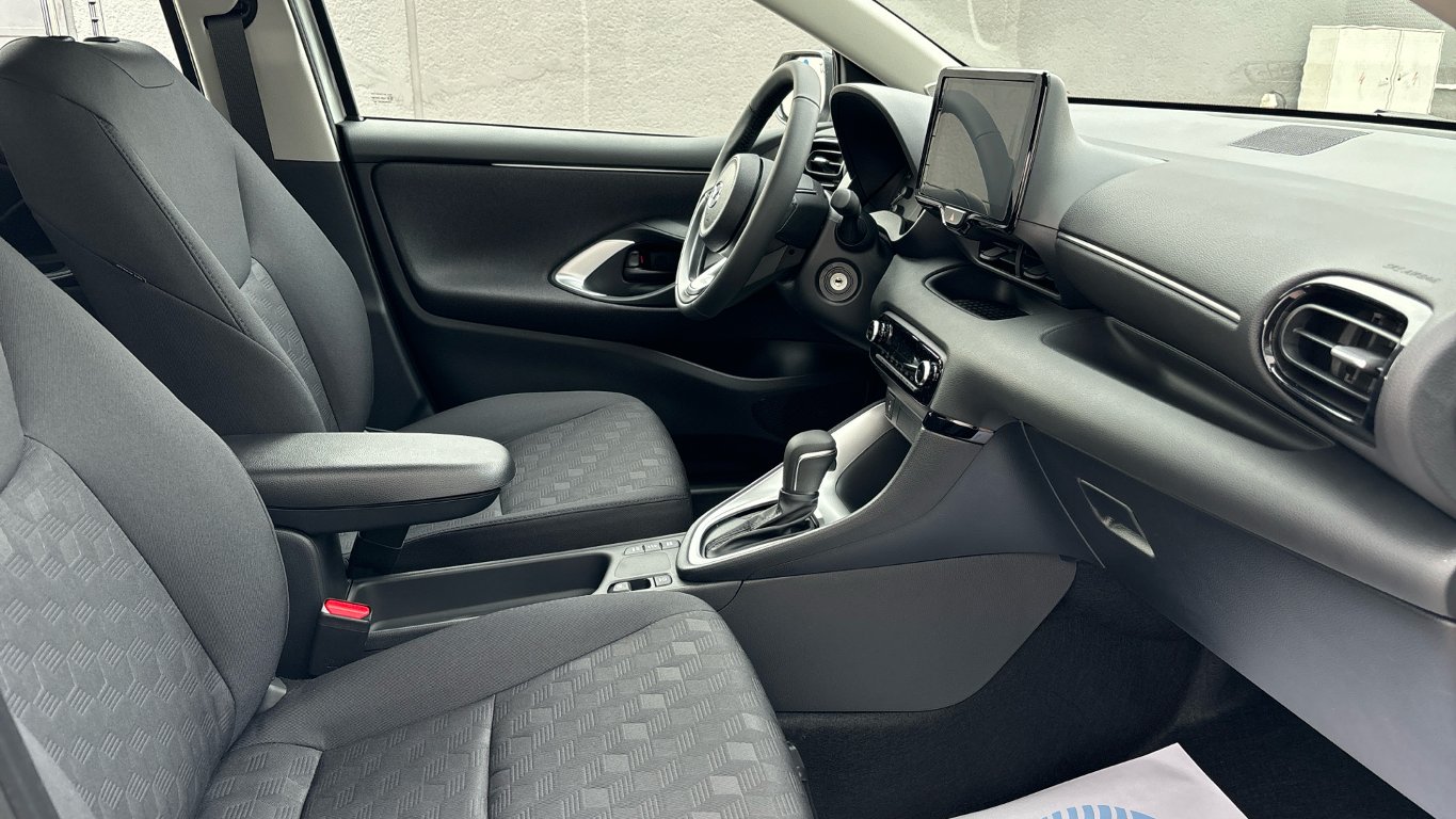 Mazda 2 Hybrid