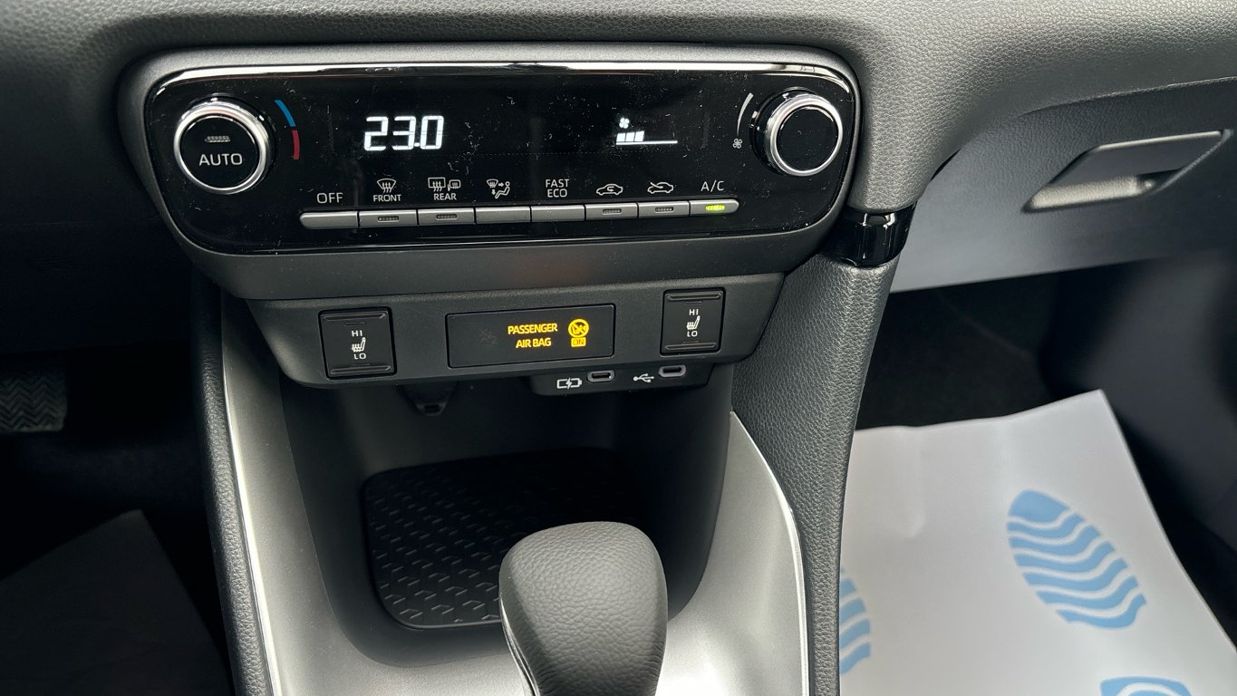 Mazda 2 Hybrid