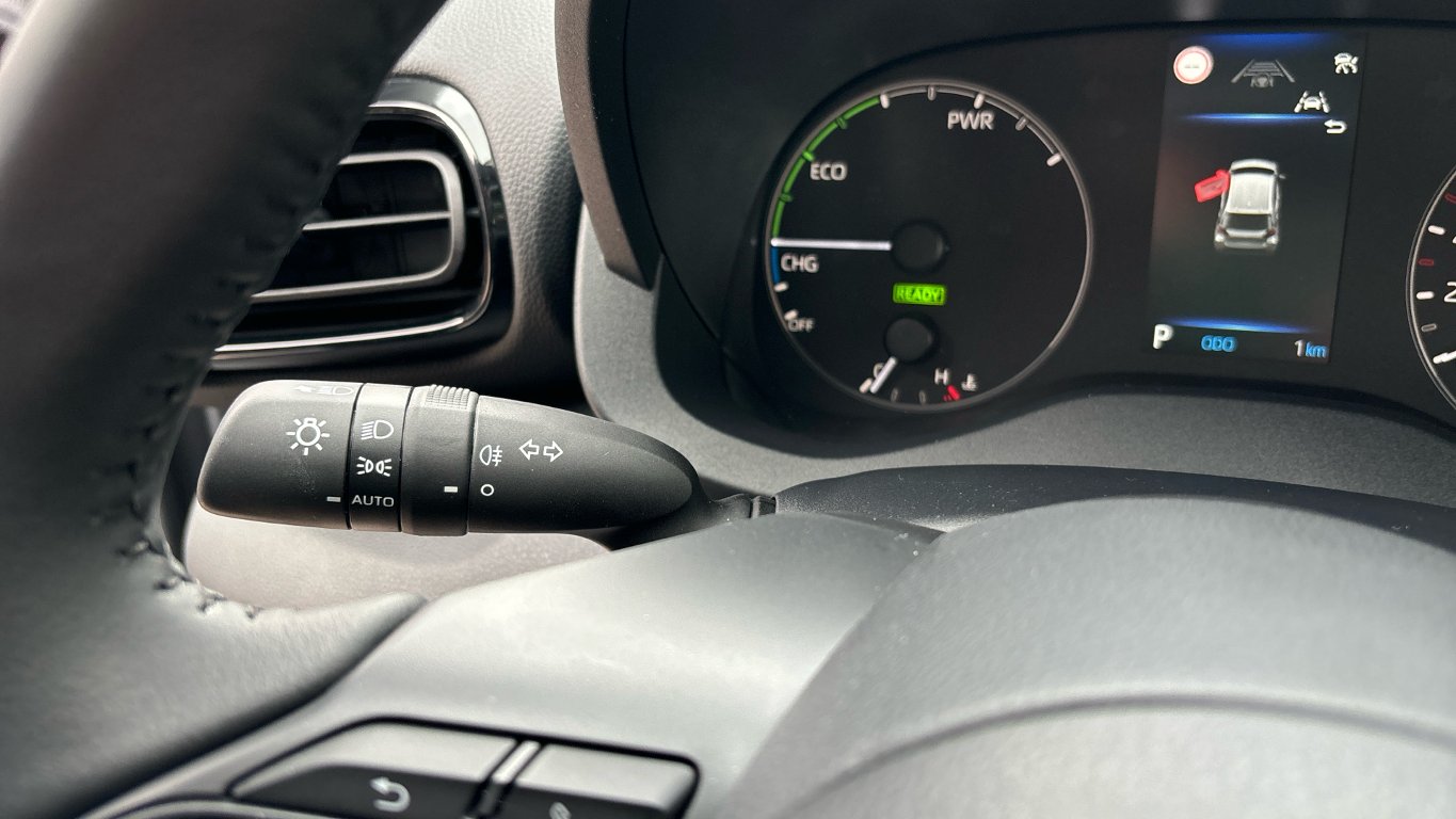 Mazda 2 Hybrid