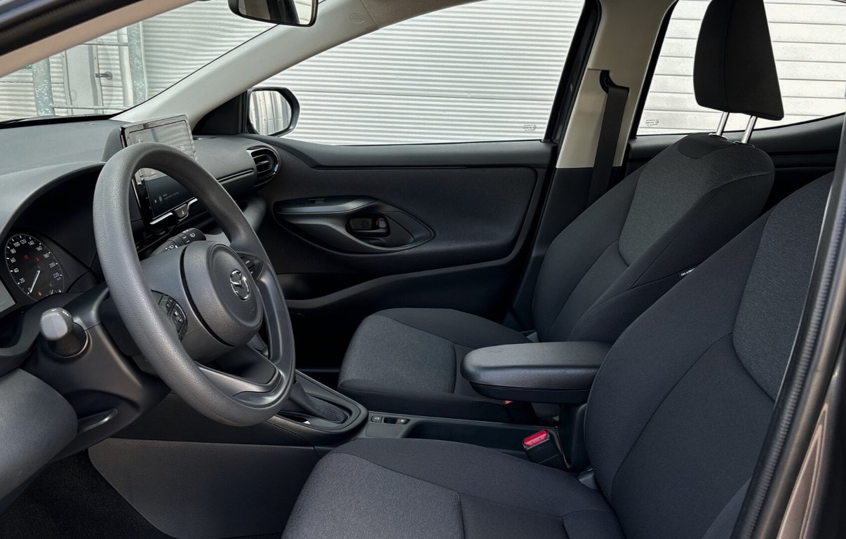 Mazda 2 Hybrid