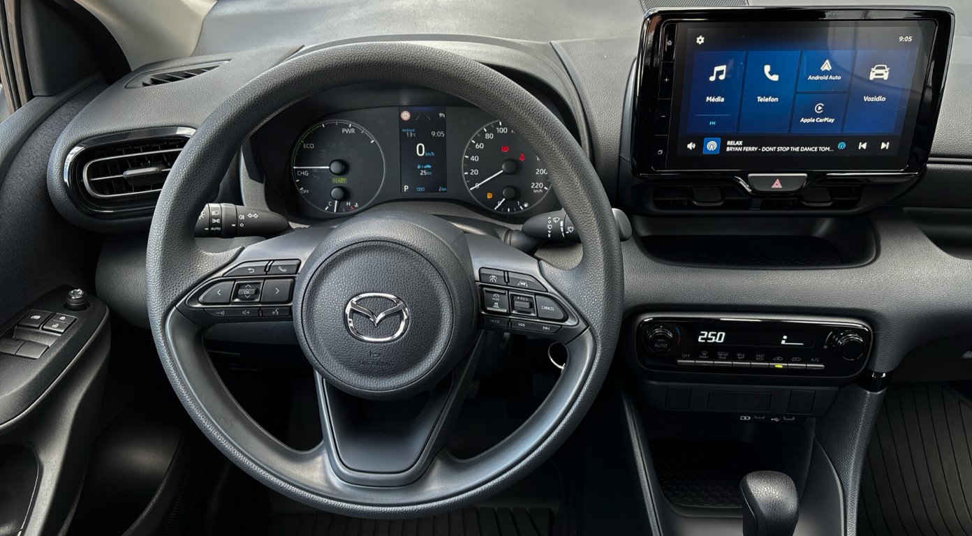 Mazda 2 Hybrid