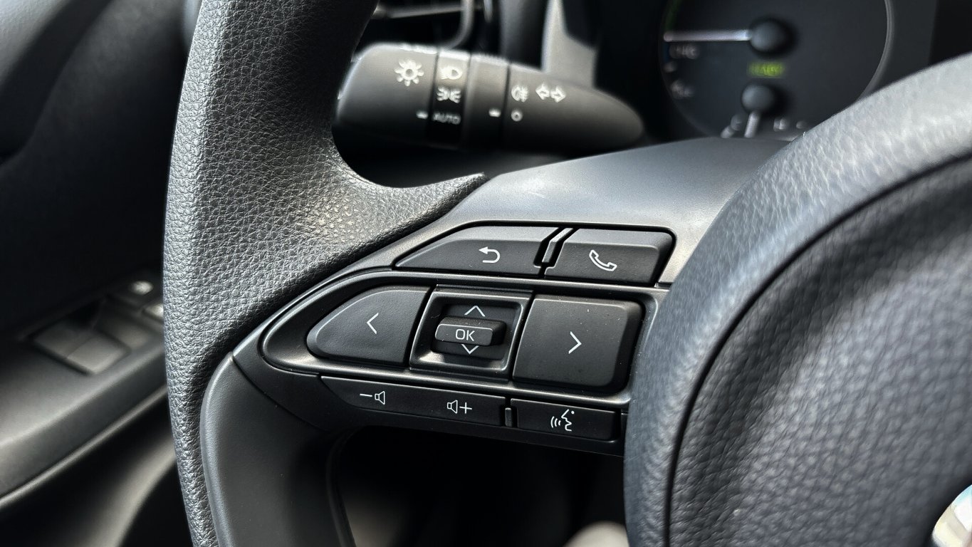 Mazda 2 Hybrid
