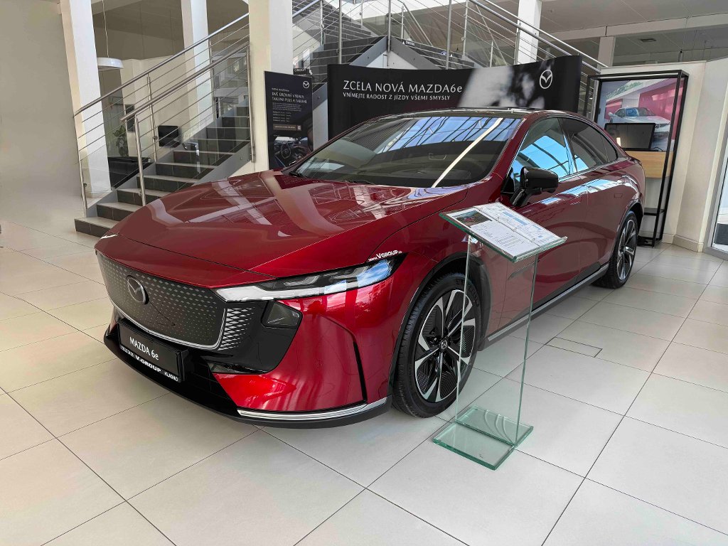 Mazda 6e