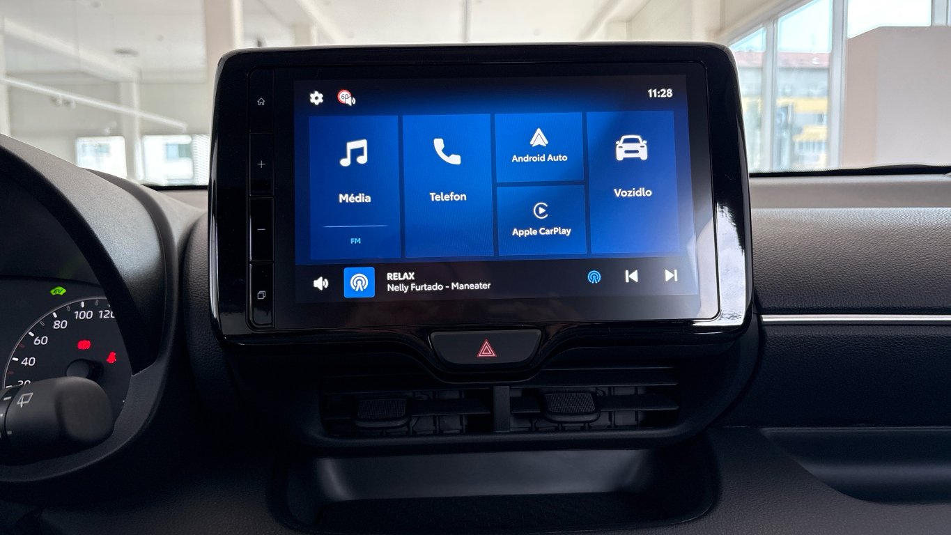 Mazda 2 Hybrid