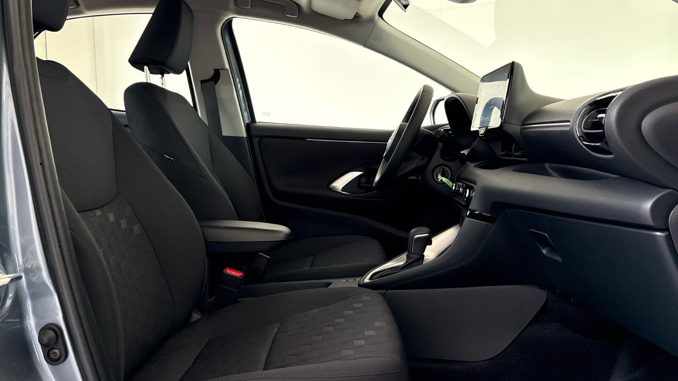 Mazda 2 Hybrid
