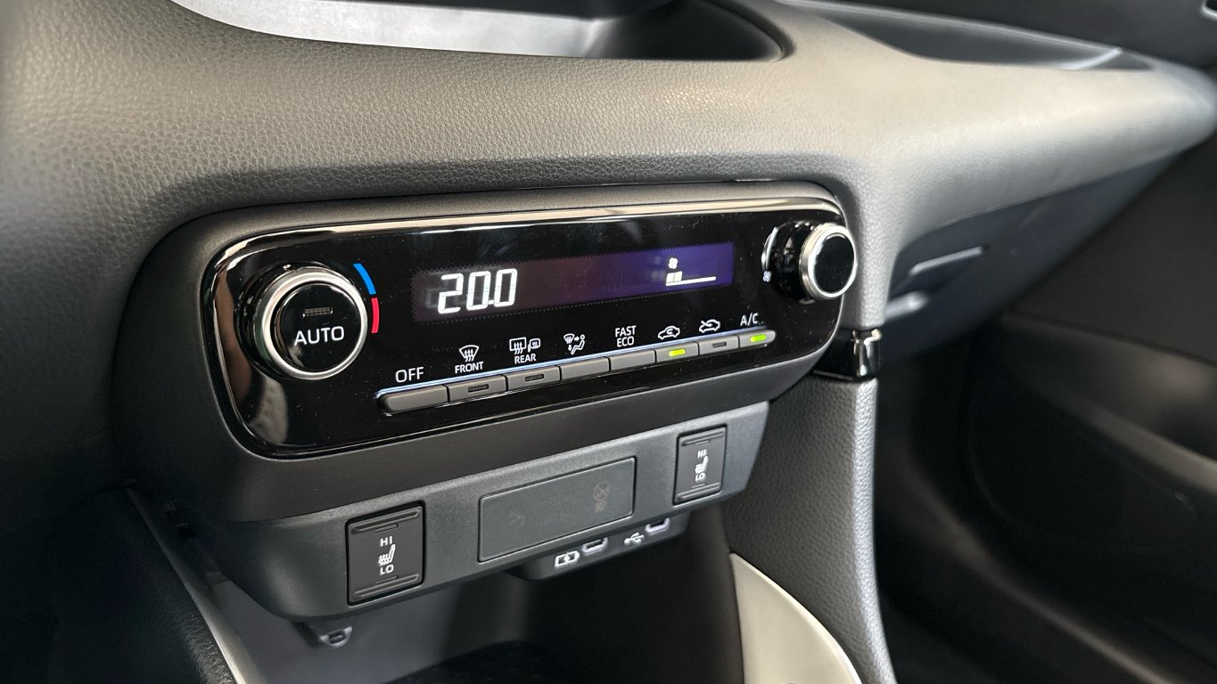 Mazda 2 Hybrid
