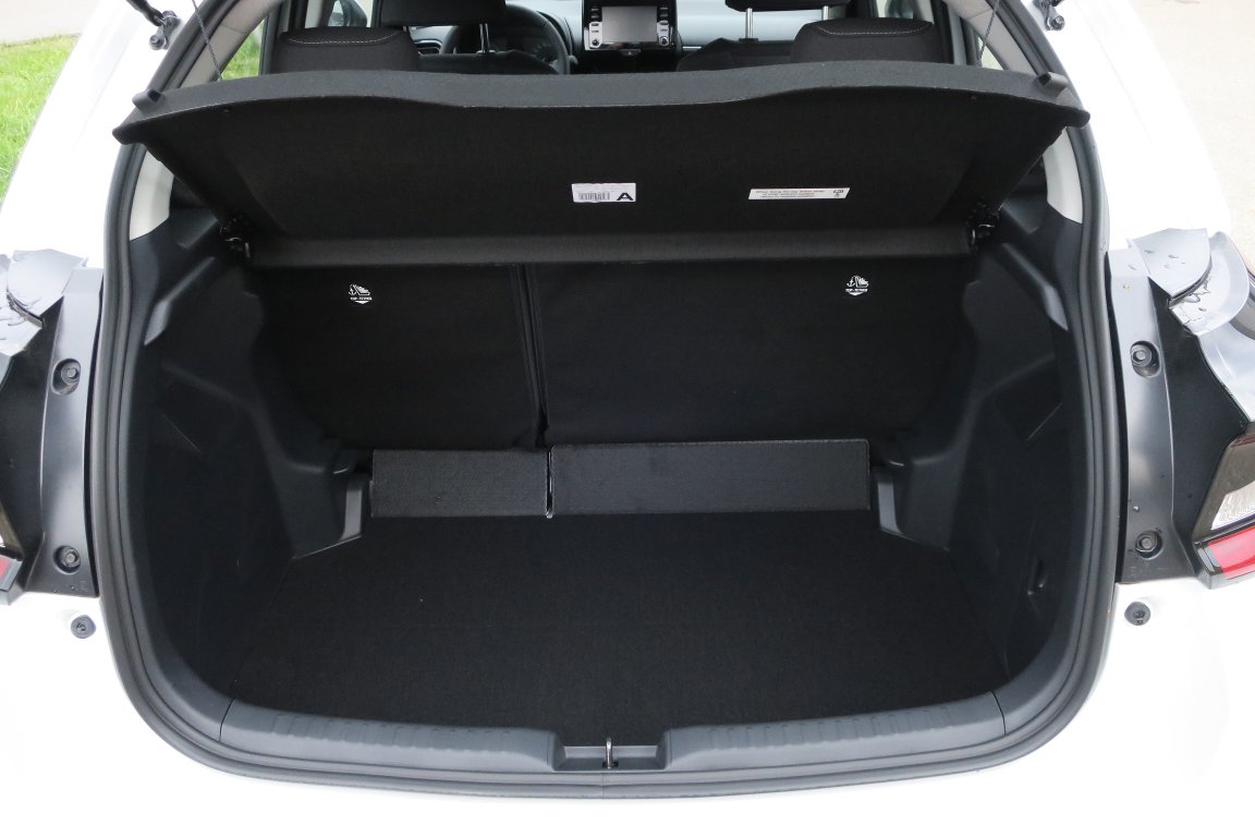 Mazda 2 Hybrid
