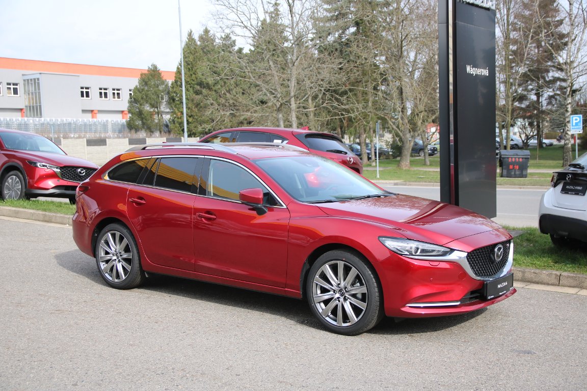 Mazda 6