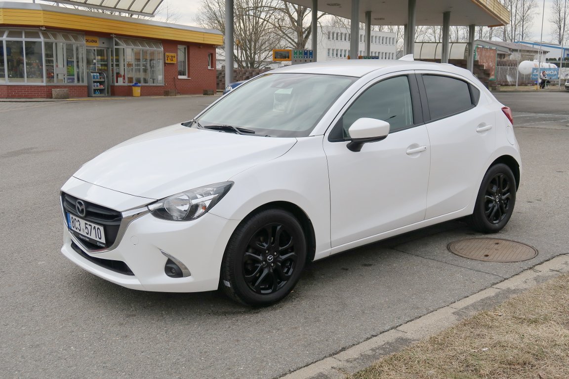 Mazda 2