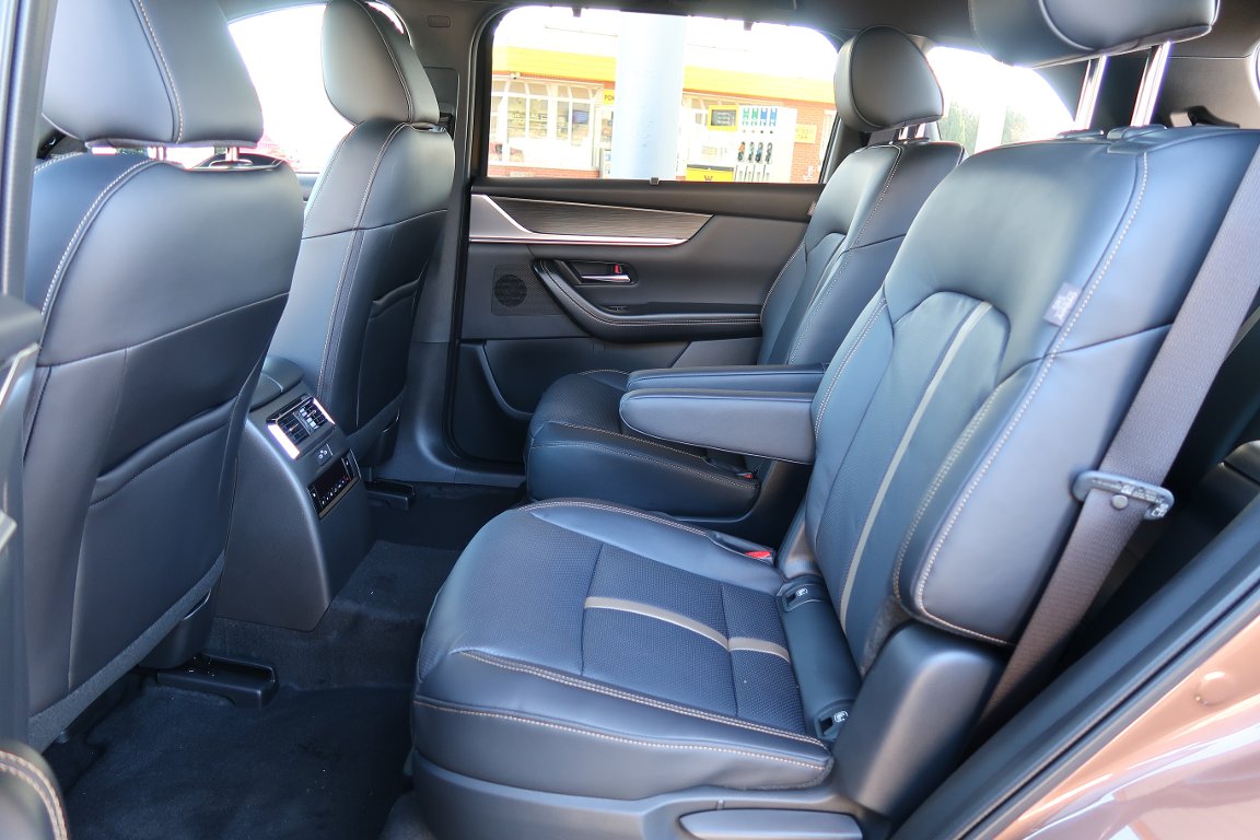 Mazda CX-80