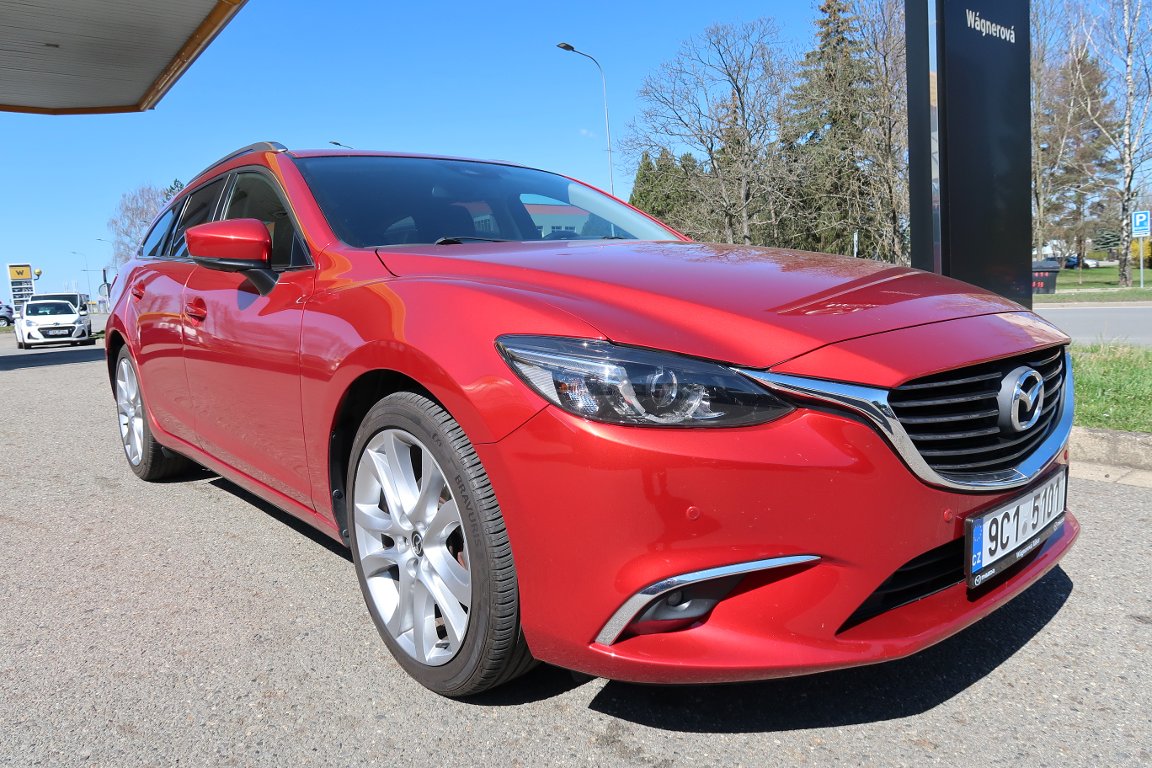 Mazda 6