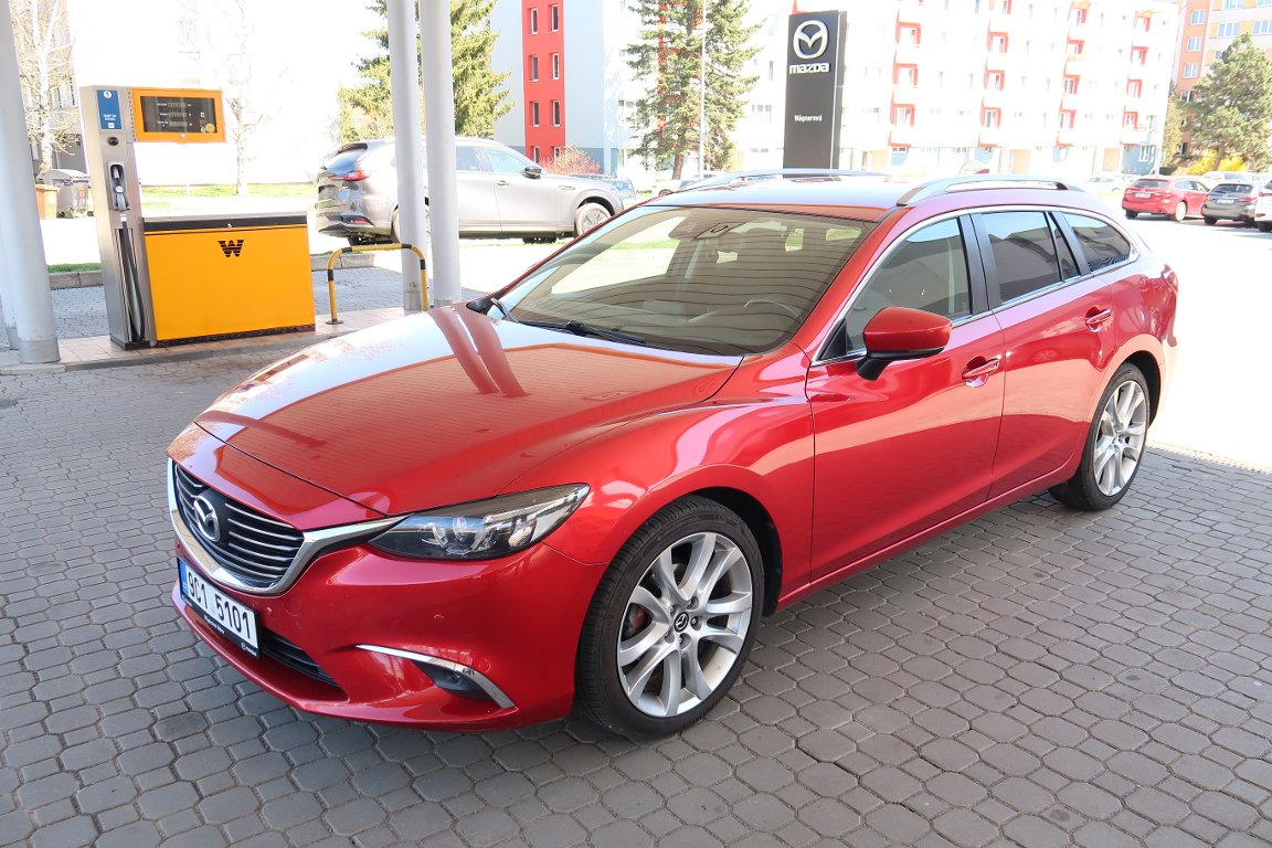 Mazda 6
