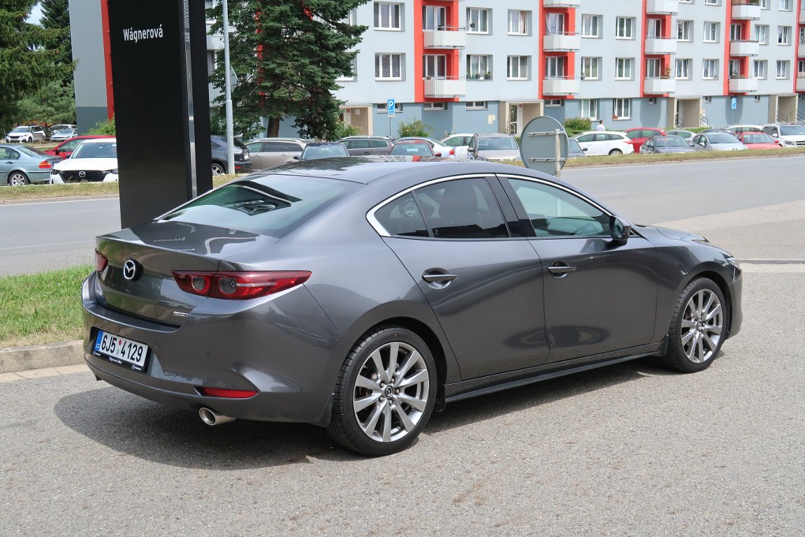 Mazda 3