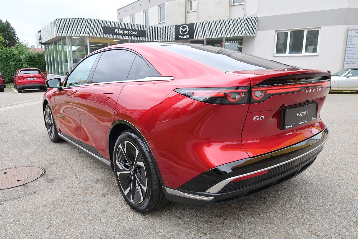 Mazda 6e