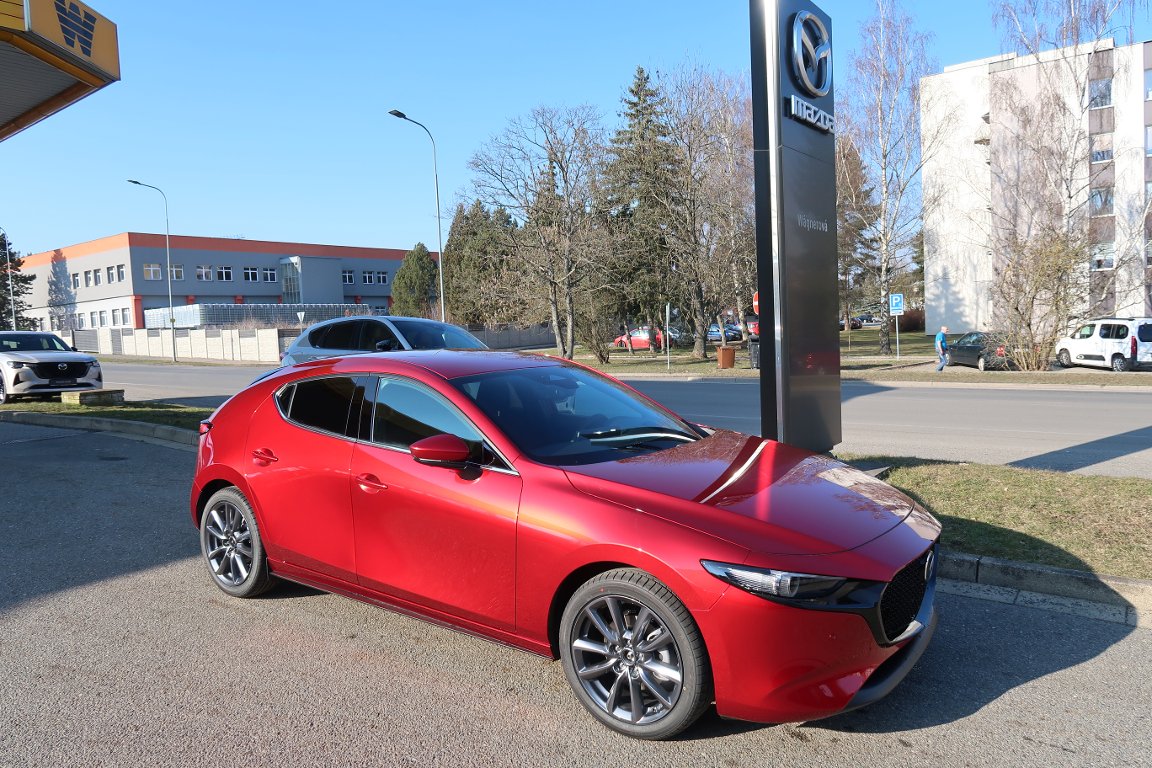 Mazda 3