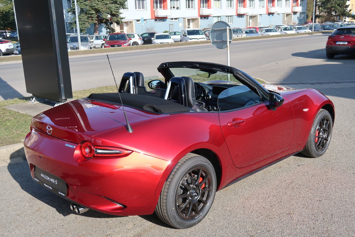Mazda MX-5