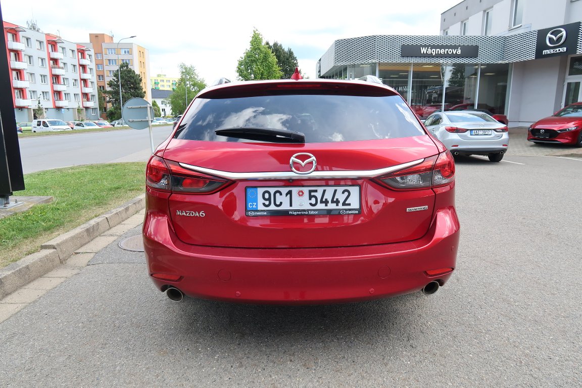 Mazda 6