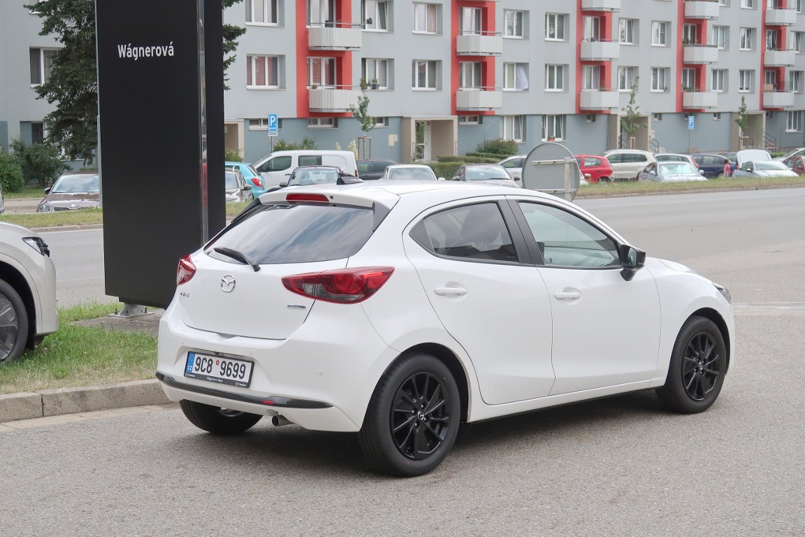 Mazda 2