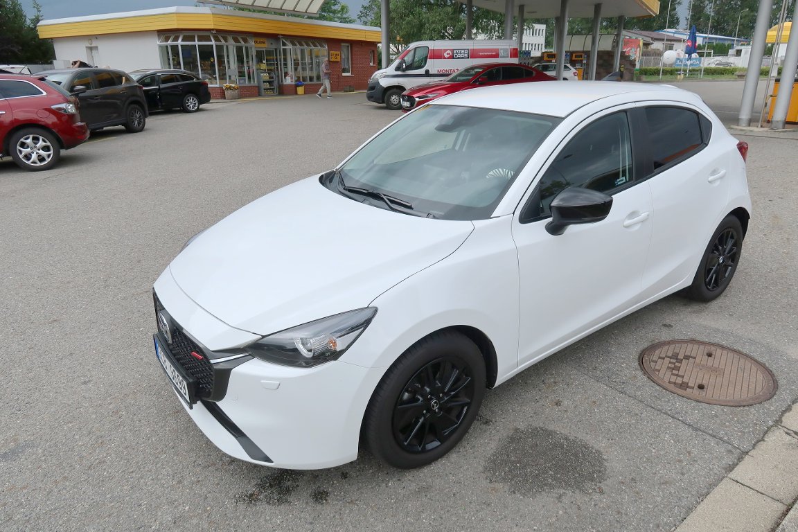 Mazda 2
