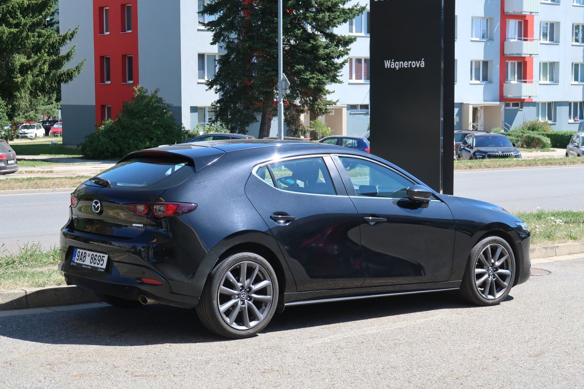 Mazda 3