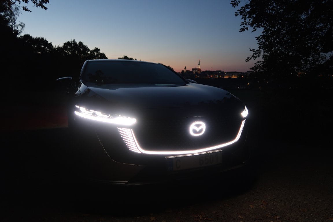 Mazda 6e