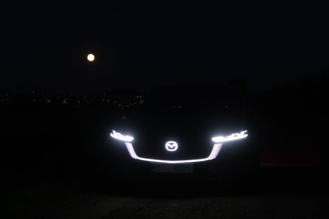 Mazda 6e
