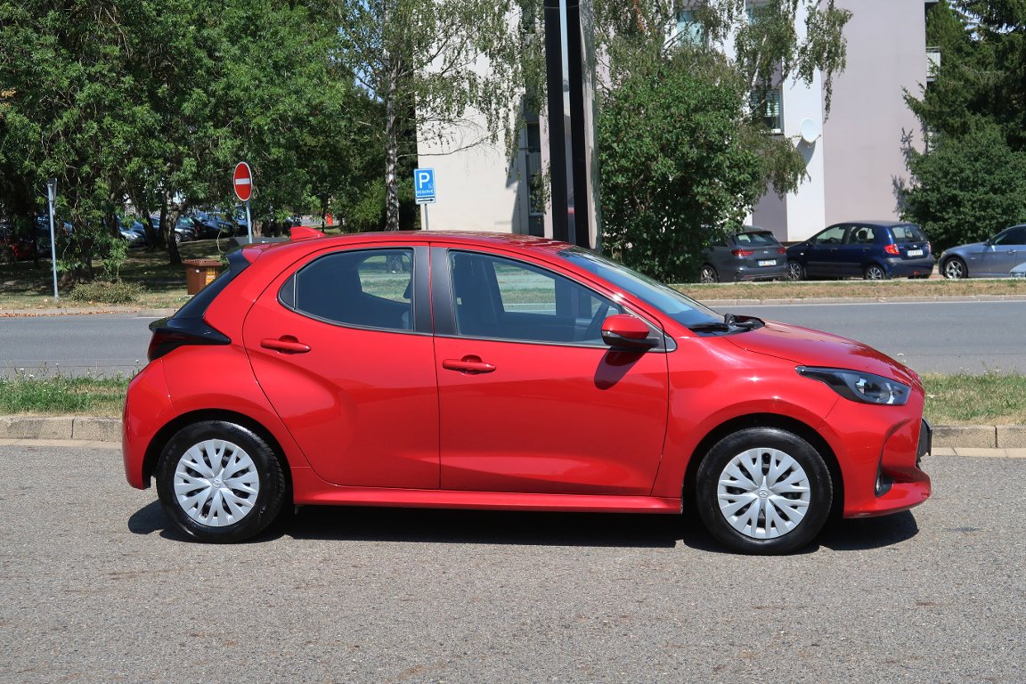 Mazda 2 Hybrid