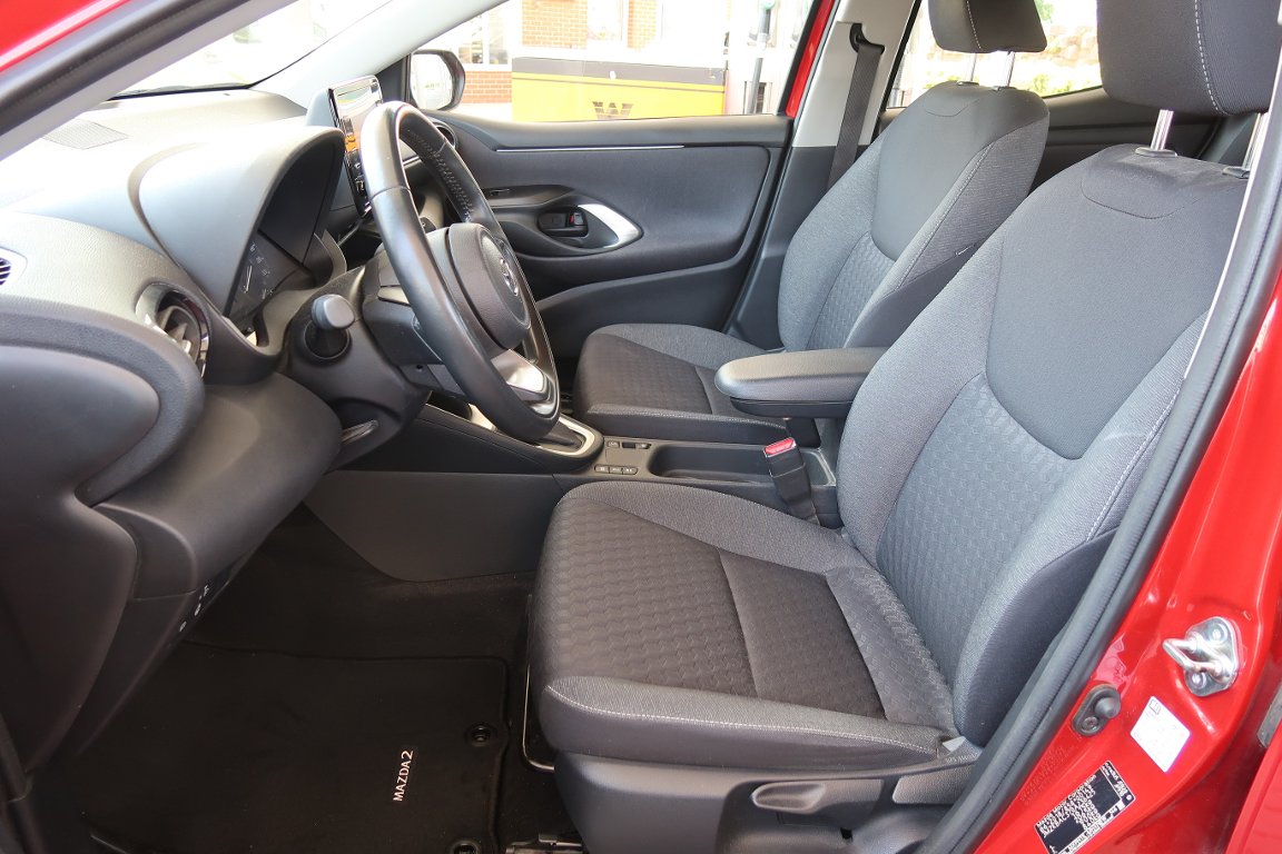 Mazda 2 Hybrid