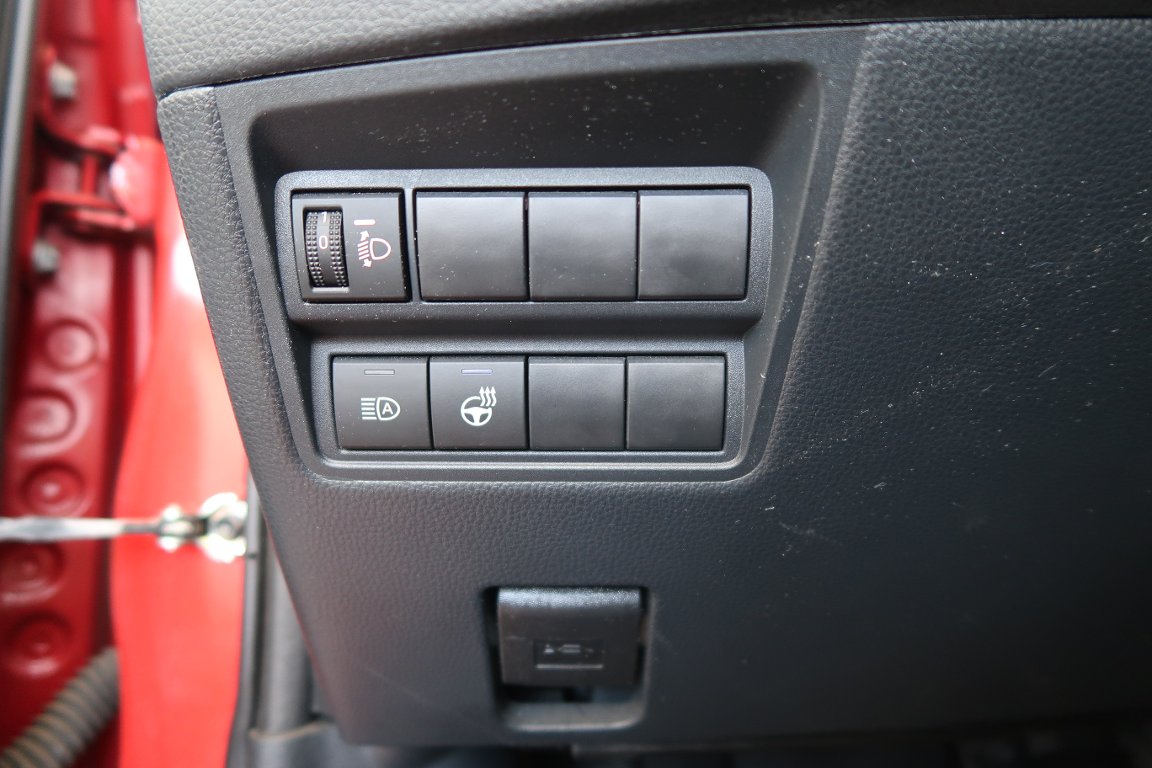 Mazda 2 Hybrid