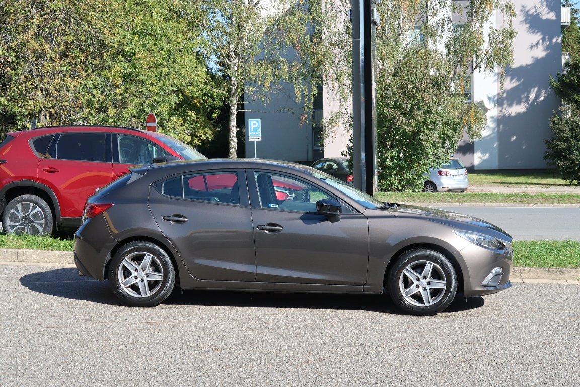 Mazda 3