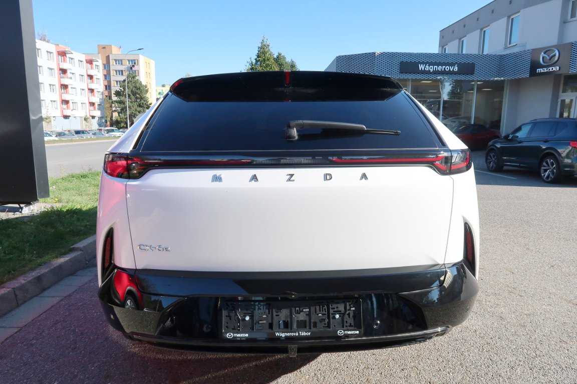 Mazda CX-6e