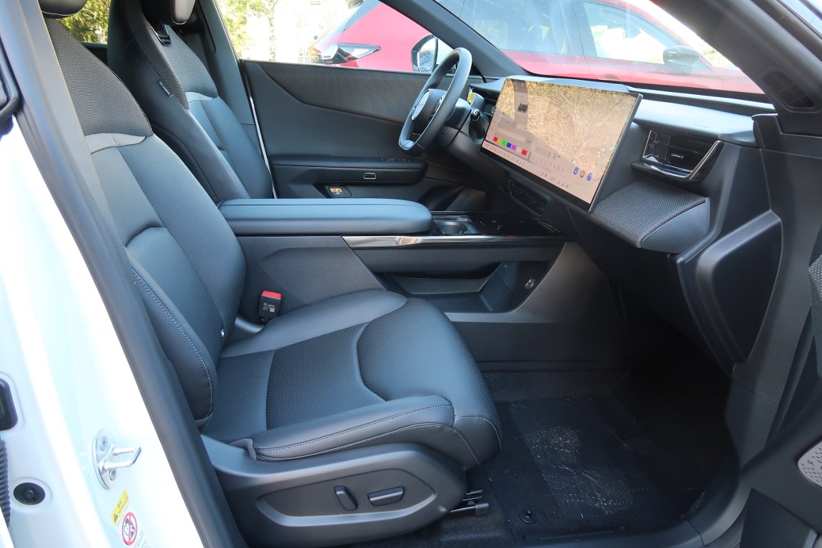 Mazda CX-6e