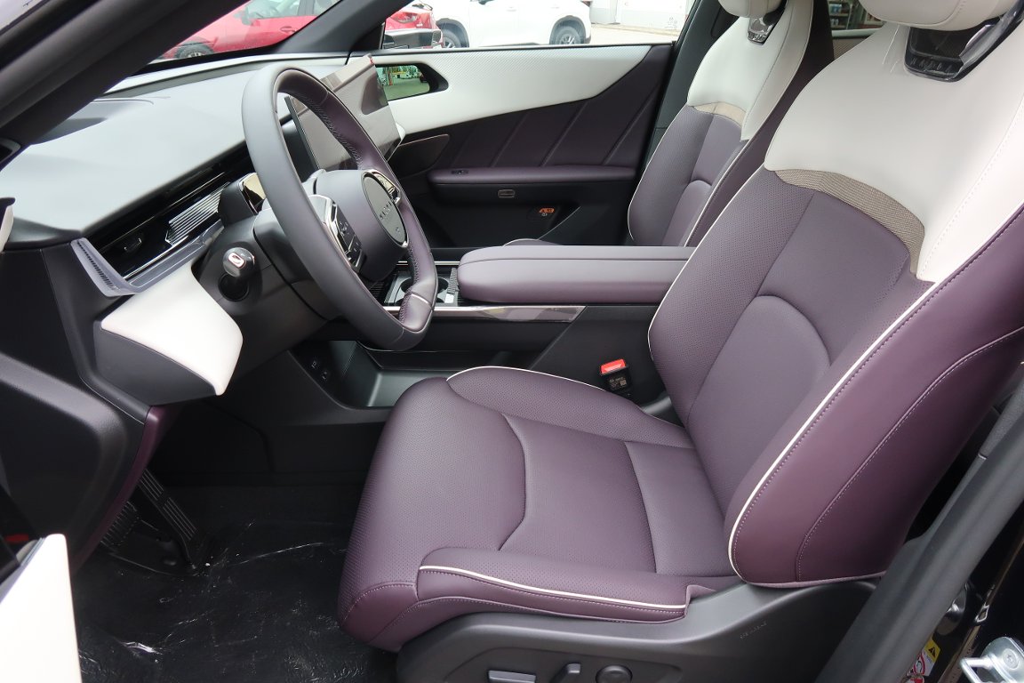 Mazda CX-6e