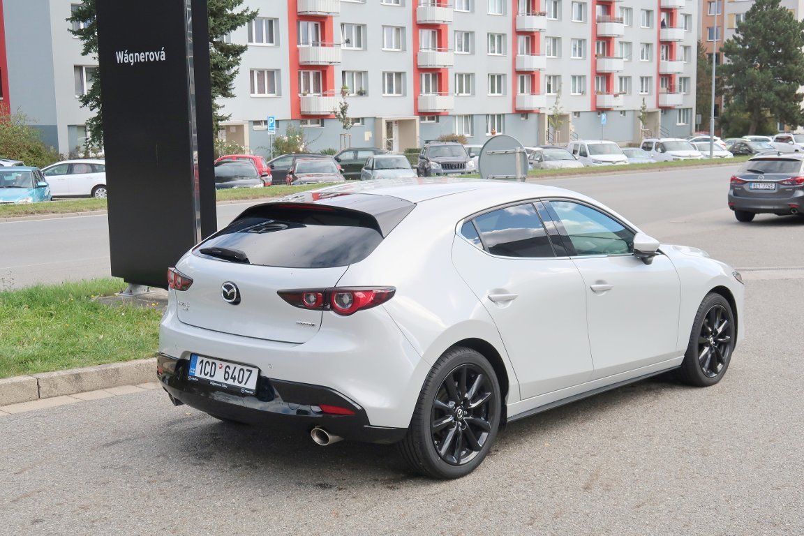 Mazda 3