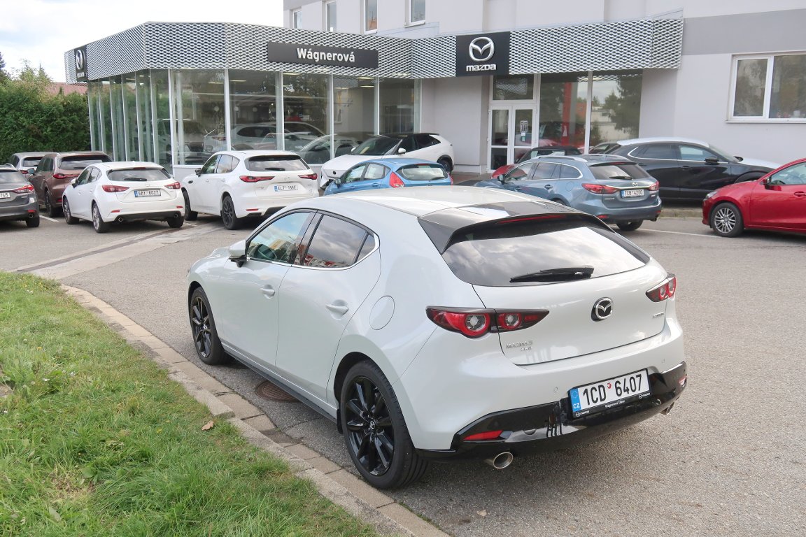 Mazda 3