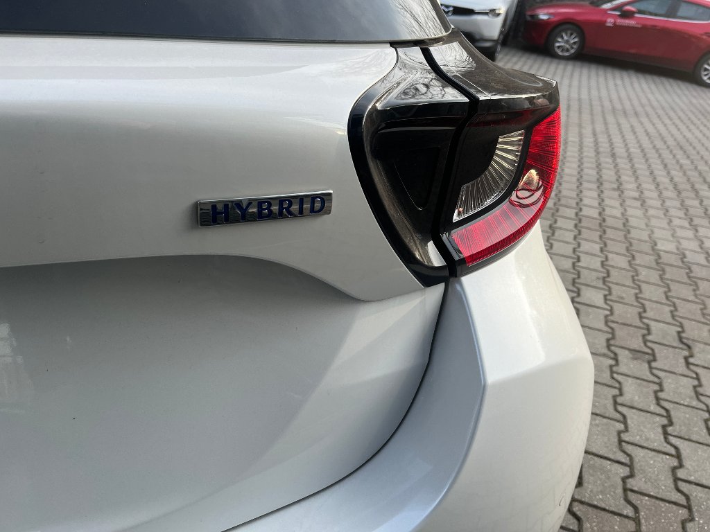 Mazda 2 Hybrid