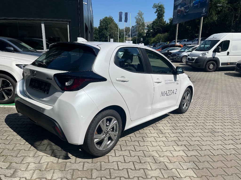 Mazda 2 Hybrid