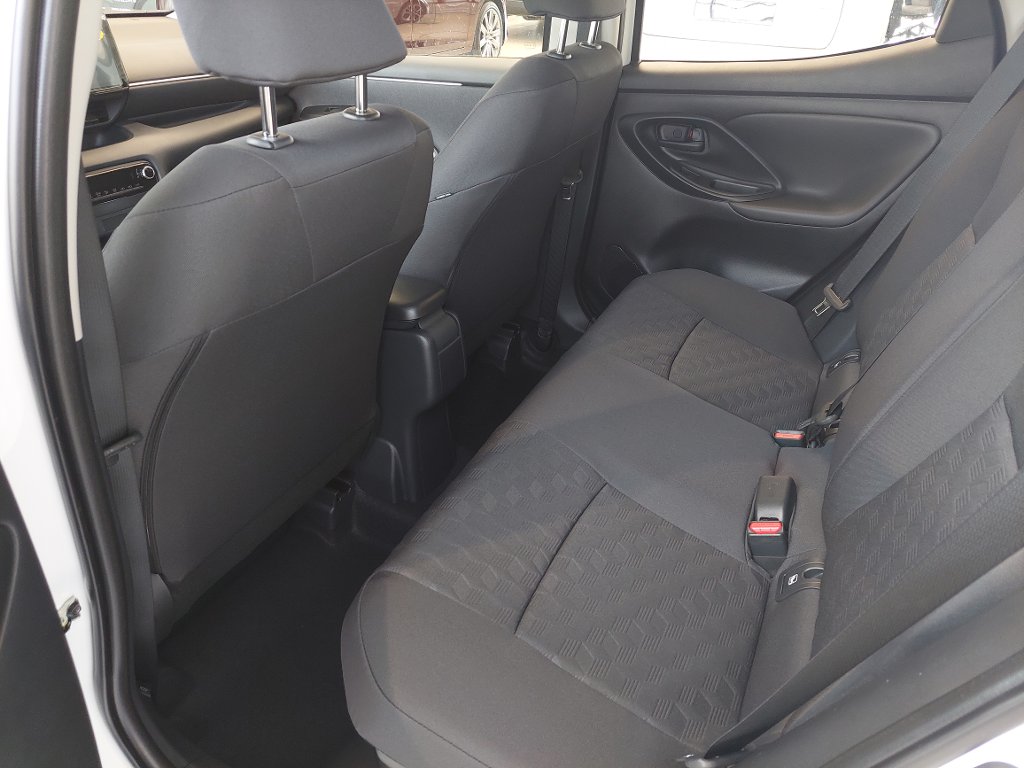 Mazda 2 Hybrid