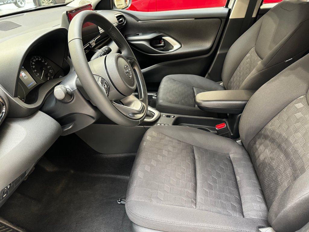 Mazda 2 Hybrid
