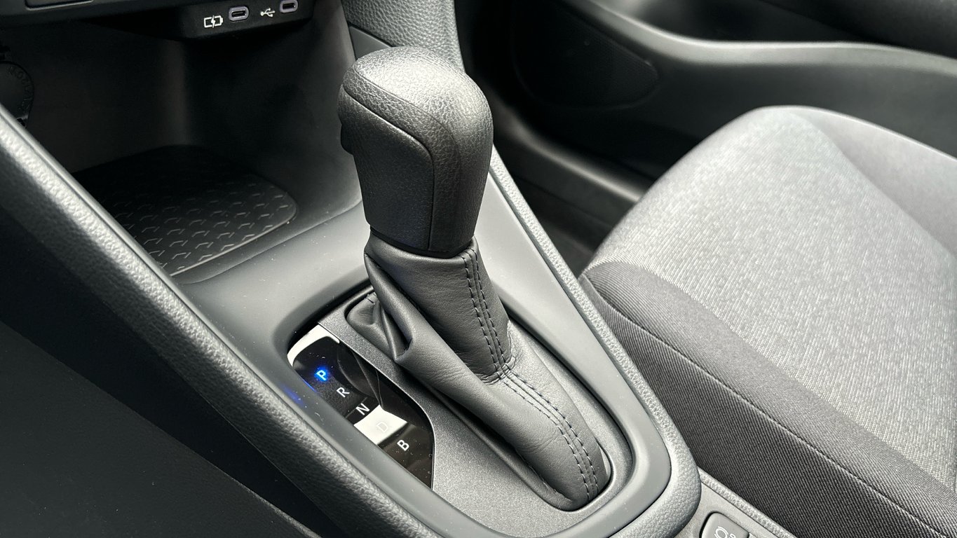Mazda 2 Hybrid