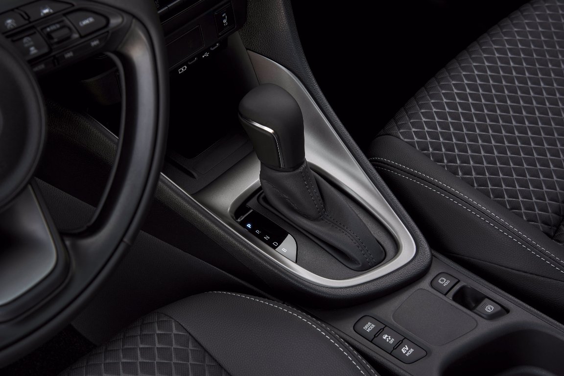 Mazda 2 Hybrid