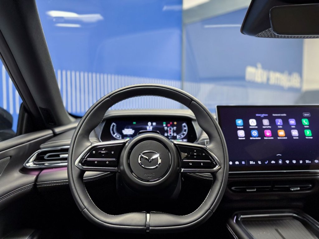 Mazda 6e