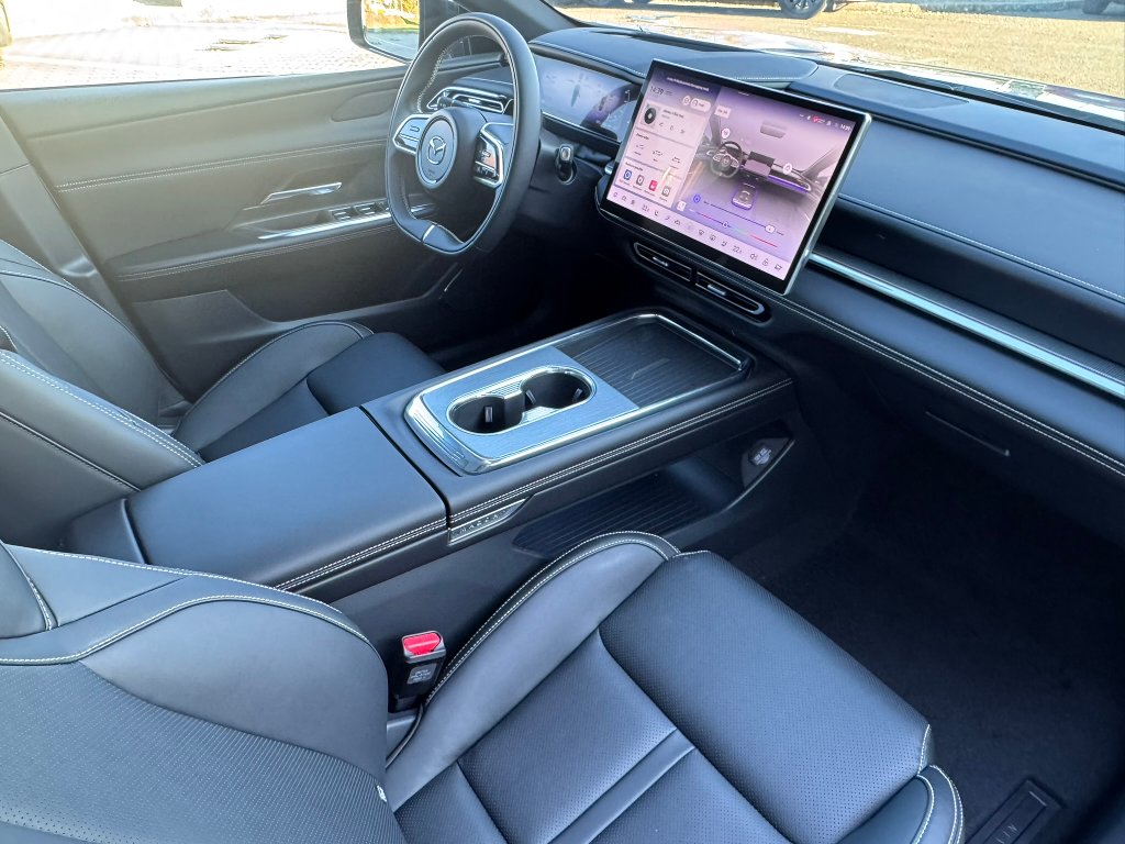 Mazda 6e