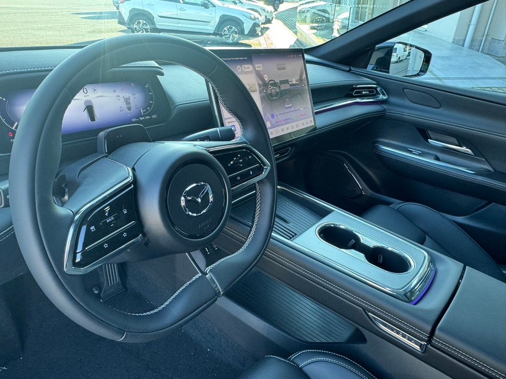 Mazda 6e